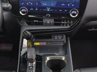 Lexus NX 450h+ Executive + Tehnoloogia pakett AWD 2.5 136kW