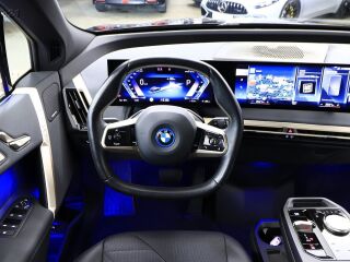 BMW iX xDrive 40 240kW