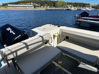 Quicksilver 675 PILOTHOUSE 175.0 130kW