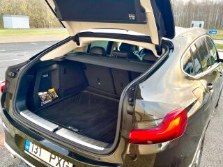 BMW X4 xDrive30i 2.0 185kW