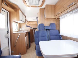 LMC Liberty 654 TI 2.2 85кВ
