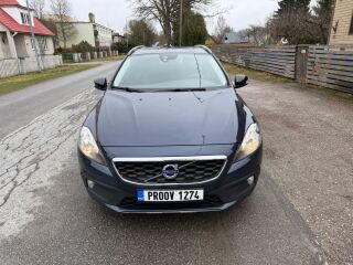 Volvo V40 Cross Country Momentum 1.6 D2 84kW