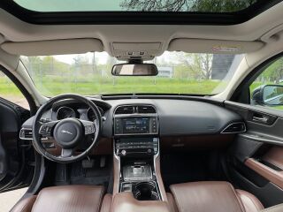 Jaguar XE 2.0 132kW