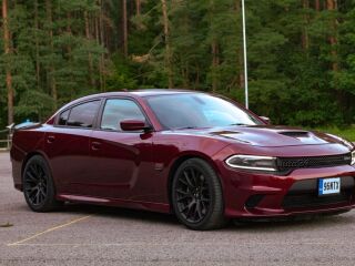 Dodge Charger 6.4 SRT Scat Pack 362кВ