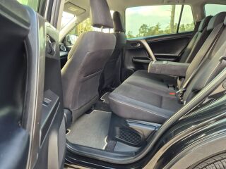 Toyota RAV4 Luxury 2.5 114kW
