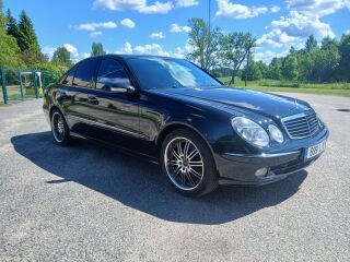 Mercedes-Benz E 270 2.7 130kW