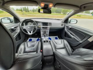 Volvo V60 OCEAN RACE AWD 2.4 151kW