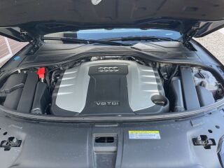 Audi A8 Quattro 4.2 V8 TDI 283kW