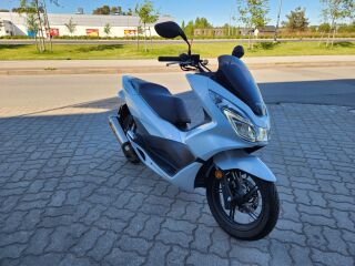 Honda PCX 125 HONDA WW125EX2 JF64E 8kW