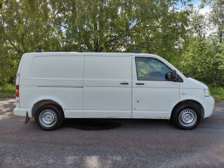 Volkswagen Transporter L1H2 N1 2.5 R5 TDI 96kW