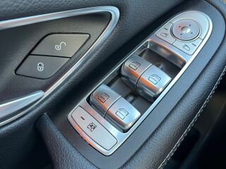 Mercedes-Benz C 220 AMG 2.1 125kW