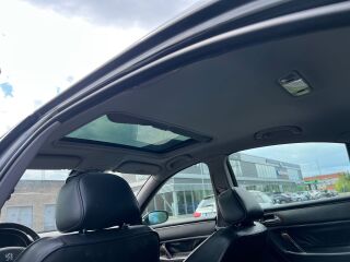 Peugeot 607 2.9 V6 152kW
