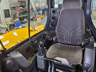 Hyundai Robex 60CR-9