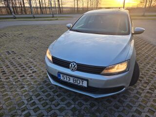 Volkswagen Jetta 1.2 77kW