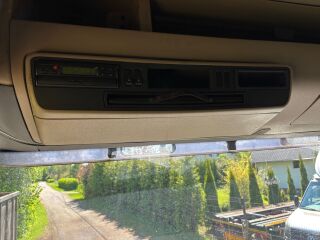 Scania R470 + haagis Nor Slep + konteiner 30 m3