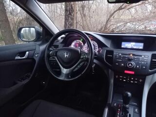 Honda Accord Elegance 2.2 R4 i-DTEC 110кВ