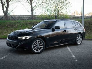 BMW 330 xDrive 2.0 215kW