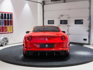 Ferrari California T 3.9 V8 412kW