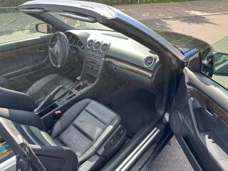 Audi A4 CABRIO 2.4 125kW