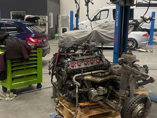 Audi S8 5.2 V 10 331кВ