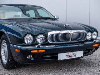 Jaguar XJ Daimler Long 4.0 V8 209kW