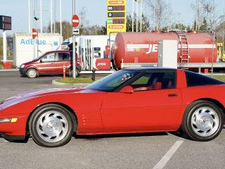 Chevrolet Corvette C4 5.7 224kW