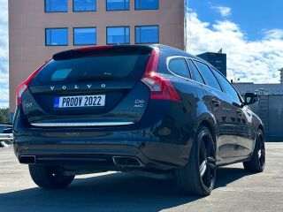 Volvo V60 2.4 D6 158kW
