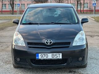 Toyota Corolla Verso Diesel 2.2 R4 Diesel 130kW