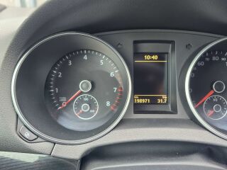 Volkswagen Golf GTI 2.0 147кВ