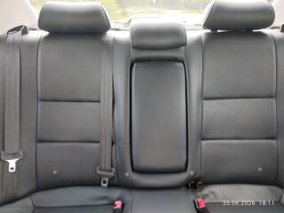 Lexus IS 200 GXE10 2.0 R6 114kW