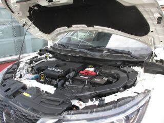 Nissan Qashqai 4WD Tekna 1.7 dCi 110kW