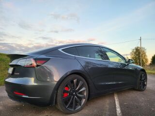Tesla Model 3 Performance FSD 377kW