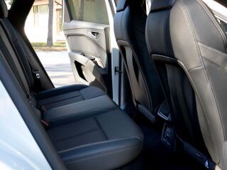 Audi Q4 e-tron S-Line / Competition 125кВ