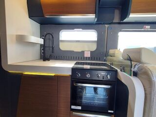 Laika Kreos L5009 2.2 132kW