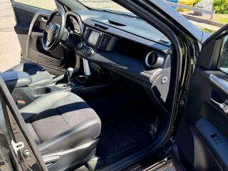 Toyota RAV4 Premium 2.5 114kW