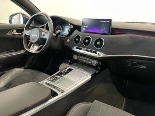 Kia Stinger T-GDI 3.3 269кВ