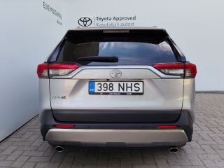 Toyota RAV4 Luxury Comfort Package 129kW