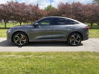 Audi e-tron Sportback 55 2XS-Line 300KW 158kW
