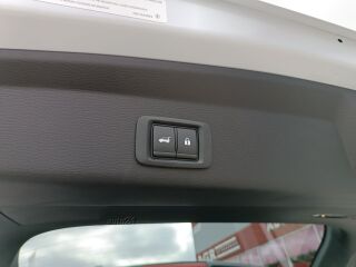 Mitsubishi Outlander Instyle Plus Luxury 4WD 2.4 PHEV 225kW