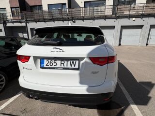 Jaguar F-Pace 2.0 132kW
