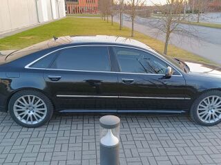 Audi A8 Long 3.0 171kW