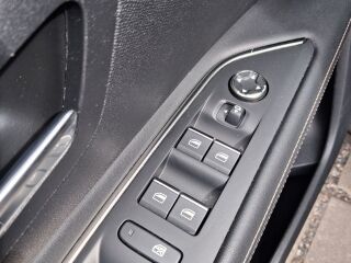 Peugeot 3008 GT 1.2 96кВ