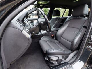 BMW 523 i Touring Sport Package 3.0 R6 150кВ