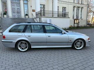 BMW 528 2.8 142kW
