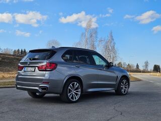 BMW X5 M-Pakett Shadowline 3.0 R6 190kW