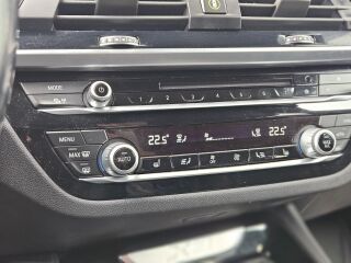 BMW X3 xDrive30i M-Sportpakett 2.0 185kW