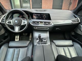 BMW X5 xDrive40i M Sport 3.0 R6 250кВ