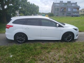 Ford Focus ST-Line 1.5 R4 88kW