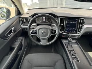 Volvo V60 AWD Momentum 2.0 D4204T4 110kW