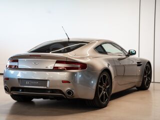 Aston Martin V8 Vantage 4.3 V8 283kW